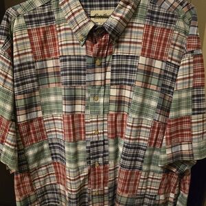 Eddie Bauer Red and Green Quilted Casual Button Down Shirt